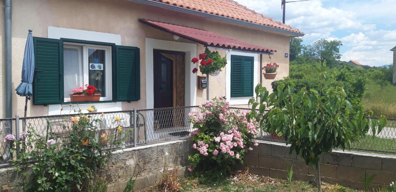 Holiday Home Goga Drnis Exterior photo